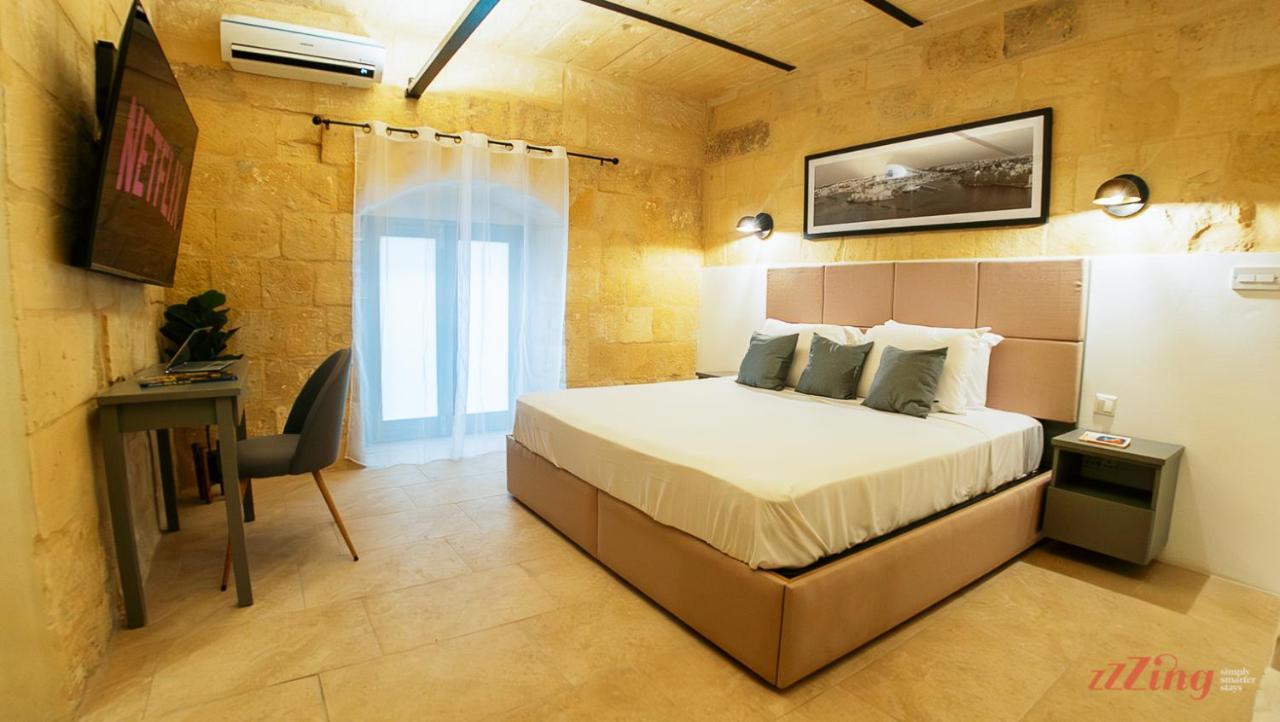 A Traditional Maltese Home In The Three Cities Birgu Esterno foto