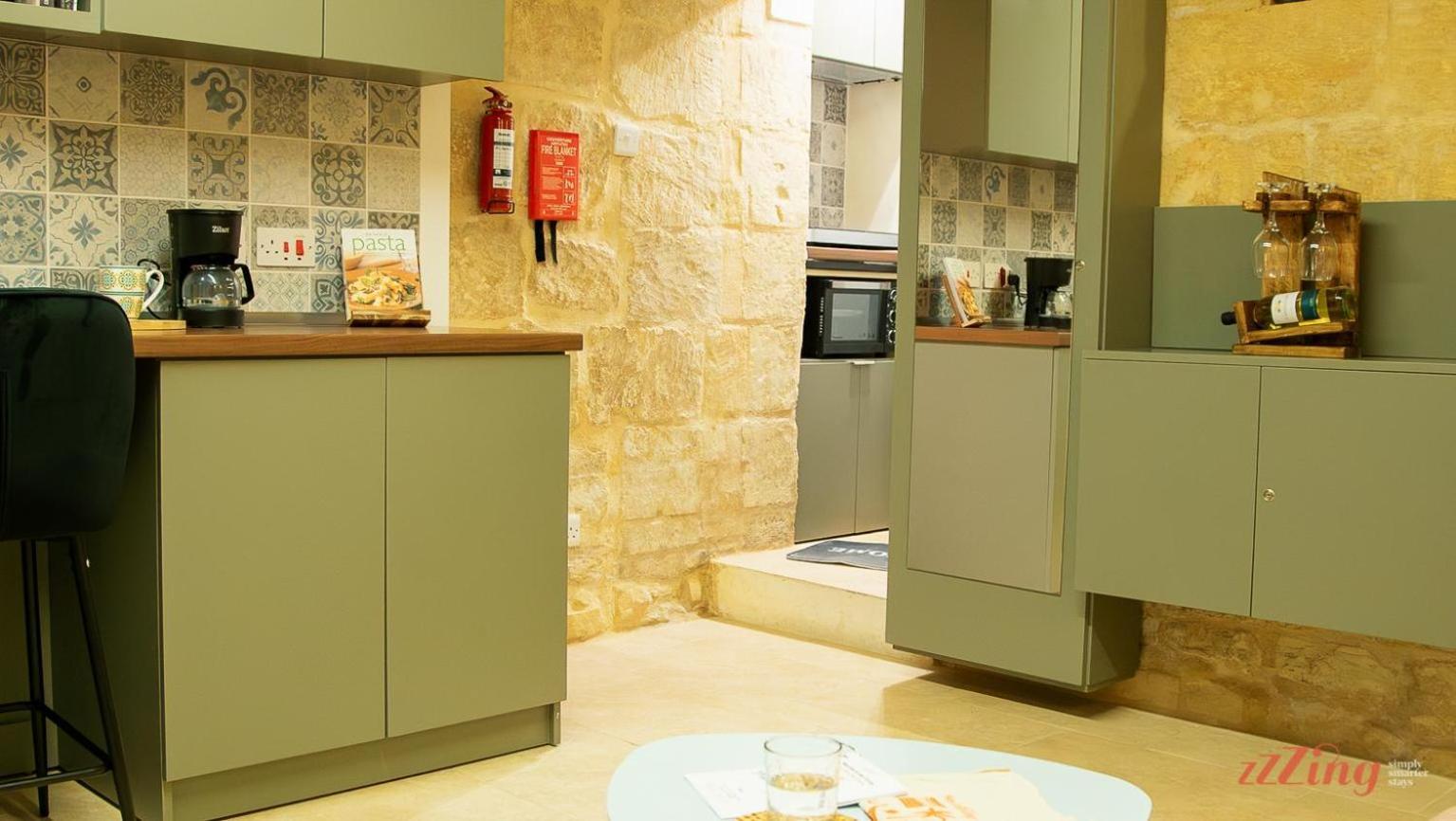 A Traditional Maltese Home In The Three Cities Birgu Esterno foto