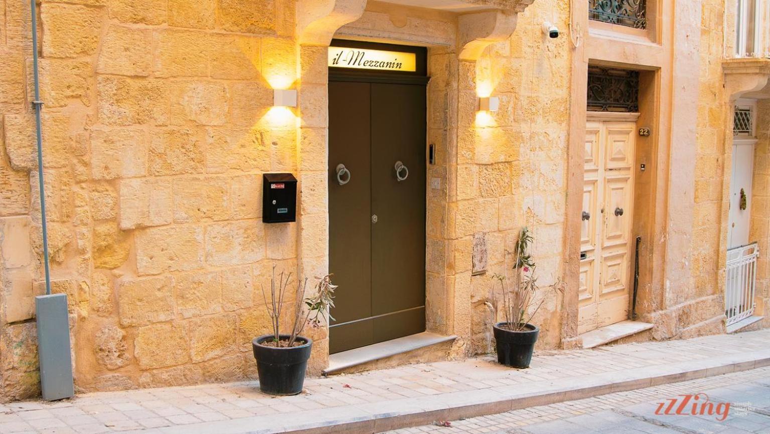 A Traditional Maltese Home In The Three Cities Birgu Esterno foto